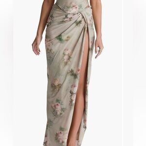 HOUSE OF CB Una Floral Cowl Neck Lace-Up Corset Top w/ matching skirt SET